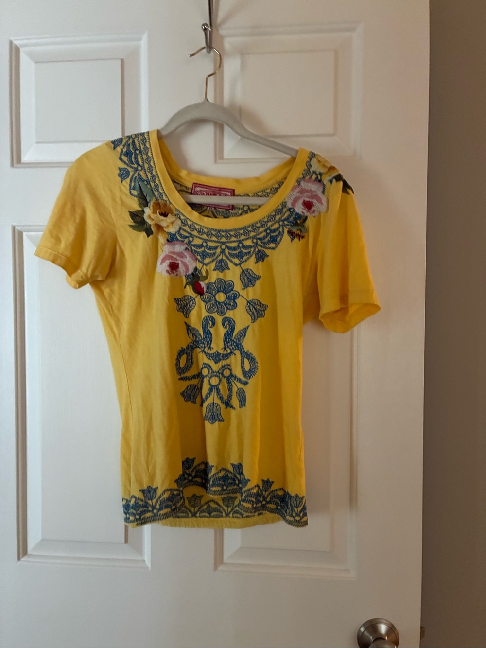 100% Cotton Johnny Was Yellow Embroidered Floral Scoop Neck Women's Top Sz M - Picture 5 of 8